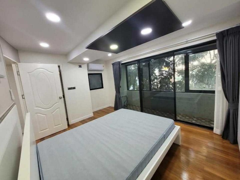 ✨พร้อมเข้าอยู่ทันที! คอนโดเลี้ยงสัตว์ได้ ใจกลางสุขุมวิท✨ President Park (Park View Towers – Ebony Wing) ชั้น 3