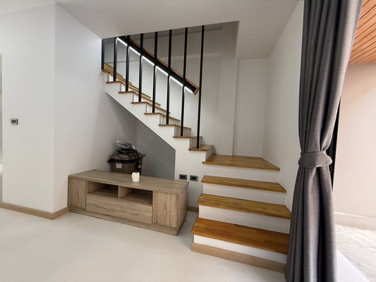 [ให้เช่า] FOR RENT HAUS NICHE CHAENGWATTANA / 3 bedrooms 3 bathrooms / 22 Sqw. 200 Sqm. **30,000** CLOSE TO INTERNATIONAL SCHOOL BANGKOK (ISB)