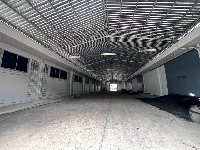 ให้เช่า warehouse เหมาะสำหรับ โชว์รูมรถยนต์ รถยนต์ทั่วไป รถยนต์ไฟฟ้า ,Eco car รองรับโกดังเก็บอะไหล่