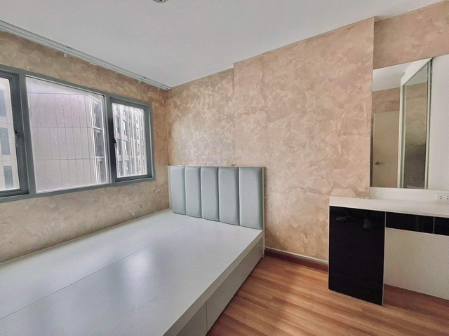 ขายด่วน คอนโด Silk Place พหลโยธิน-หลักสี่ ห้องมุม 45 ตร.ม ชั้น 10 ใกล้ BTS วัดพระศรี เพียง 250 ม.