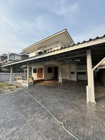รหัสC6703 ให้เช่าบ้านเดี่ยว 2 ชั้น ถนนลาดพร้าว ซอยสังคมสงเคราะห์ ใกล้เซ็นทรัลอีสวิลล์ CDC โรงเรียนนานาชาติ