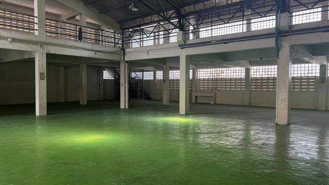 ให้เช่าโกดัง/โรงงาน พร้อมออฟฟิศ 2 ชั้น 3.5 ไร่ พื้นที่สีม่วง ติดริมถนนบางนาตราด กม.20