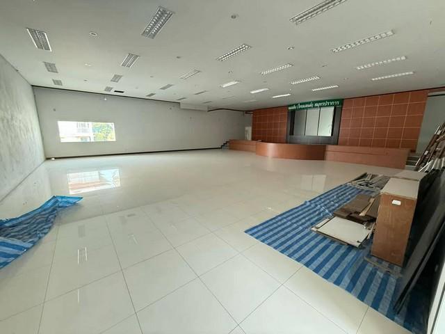 ให้เช่าอาคาร 2 ชั้น โกดังเก็บสินค้า ติดถนนเทพารักษ์ สมุทรปราการ ใกล้โรงพยาบาลสินแพทย์