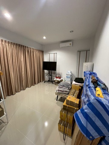ให้เช่าบ้าน 5 ห้องนอน หมู่บ้าน พัฒนาสิริ เดอะไพร์ด วงแหวนรามอินทรา-หทัยราษฎร์