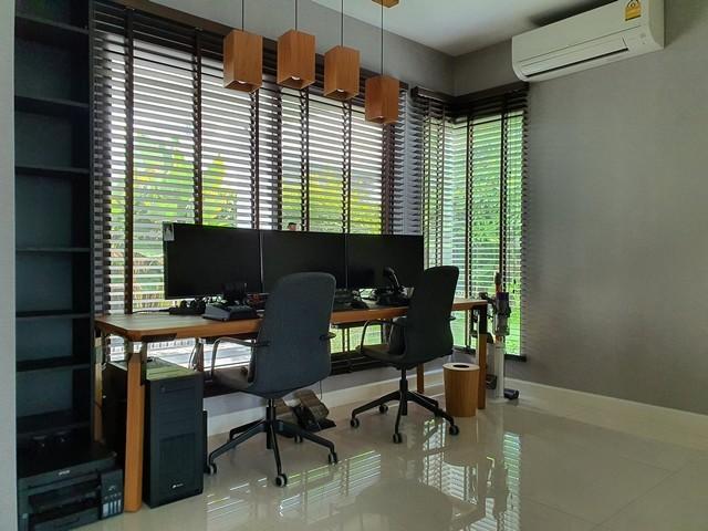 ให้เช่าบ้านเดี่ยว 2 ชั้น โครงการมัณฑนา เลค วัชรพล โซนทะเลสาบ ถนนสุขาภิบาล 5 ใกล้ทางด่วน