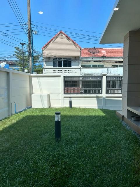 ขายบ้านเดี่ยว 2 ชั้น 104 ตรว. ลาดพร้าว 101 ใกล้ MRT สถานีลาดพร้าว 101 บ้านสร้างเอง พร้อมเฟอร์