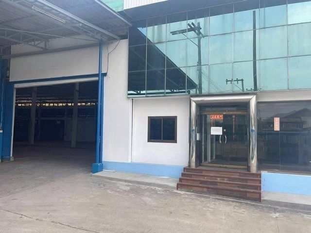 ให้เช่า โกดังพร้อมออฟฟิศ 2 ชั้นในตัวอาคาร รีโนเวทใหม่ ถนนเพชรเกษม บางแค