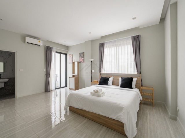 ให้เช่าโฮมออฟฟิศ 3 ชั้น 240 ตรม 5 ห้องนอน ย่านทองหล่อ พระราม 4 ซอยสุขุมวิท 36 Minimall Style เรียบหรู FULL เฟอร์นิเจอร์