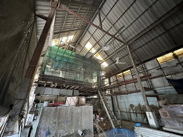 ขายที่ดินพร้อมโฮมออฟฟิศ 3 ชั้น 217 ตรว. พร้อมโกดัง ซอยอ่อนนุช 66-1 ใกล้ MRT ศรีนุชเพียง 700 เมตร