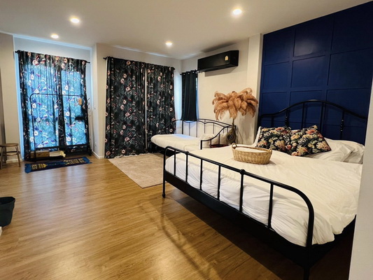[ให้เช่า] FOR RENT BAAN KLANG MUANG THE EDITION RAMA 9 – KRUNGTHEPKREETHA / 3 bedrooms 4 bathrooms / 37 Sqw. 220 Sqm. **70,000** CLOSE TO SUVARNABHUMI AIRPORT