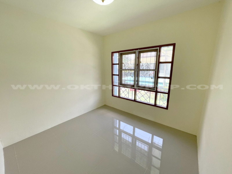 ทาวน์เฮ้าส์ หมู่บ้านพฤกษา14B ถ.วัดลาดปลาดุก บางบัวทอง