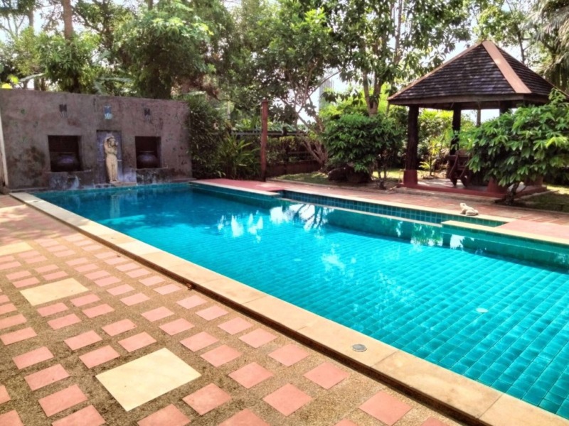 Hot DEAL!! Thai-Style Pool Villa in a Prime Location Thalang, Phuket Close to the Beach and Major Shopping Malls
