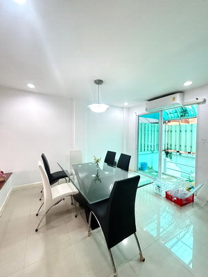 [ให้เช่า] FOR RENT PLUS CITY PARK SUKHUMVIT 101-1 / 3 bedrooms 4 bathrooms / 22 Sqw. 180 Sqm. **35,000** CLOSE TO TRUE DIGITAL PARK