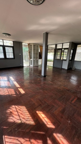 House  for Sale Bigger area   114 sq.wah  5 Beds at Bangkhen Latphrao
