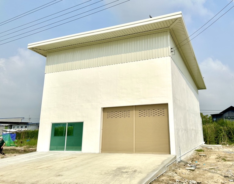 ที่ดินแบ่งขาย ถมแล้ว  เหมาะสร้างโกดัง โรงงาน ออฟฟิศ ราคาเพียง 2.9 ล้านเท่านั้น