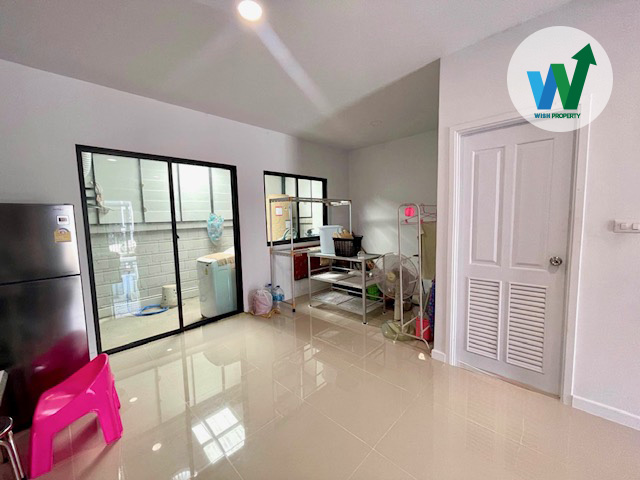 Townhouse for sale Modi Villa Ladkrabang-Suvarnabhumi, 3 Bedroom, 2 Parking, Near Airport, ARL