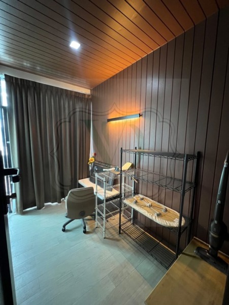 ให้เช่า หรือขาย บ้านทาวน์เฮ้าส์ เพล็กซ์ บางนา 3 ชั้น 3 ห้องนอน โทร 094-327-8878