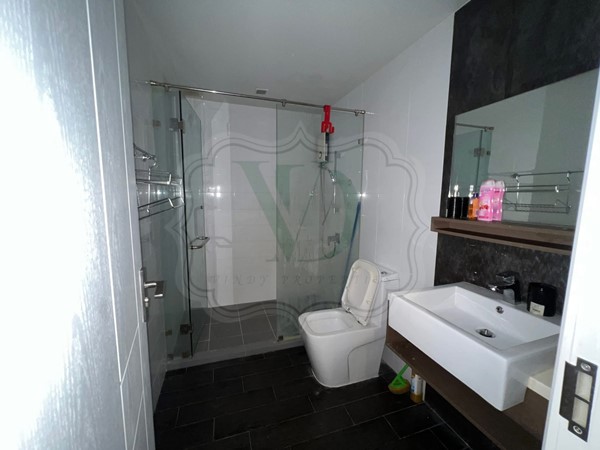 ให้เช่า หรือขาย บ้านทาวน์เฮ้าส์ เพล็กซ์ บางนา 3 ชั้น 3 ห้องนอน โทร 094-327-8878
