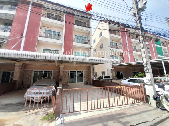 โฮมออฟฟิศ 4 ชั้น หมู่บ้านฉัตรหลวง 9 ถนนรังสิต-ปทุมธานี