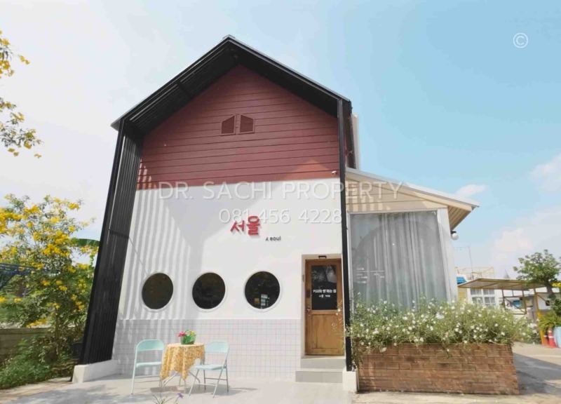 ขายบ้านสวย ในตัวเมืองลำพูน 122.7 ตรว. พร้อมกิจการคาเฟ่ บรรยากาศดี เงียบสงบ