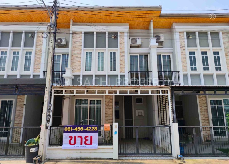 ขายทาวน์เฮ้าส์ 2 ชั้น โกลเด้นทาวน์ เชียงราย แยก Big C สนามบินเชียงราย