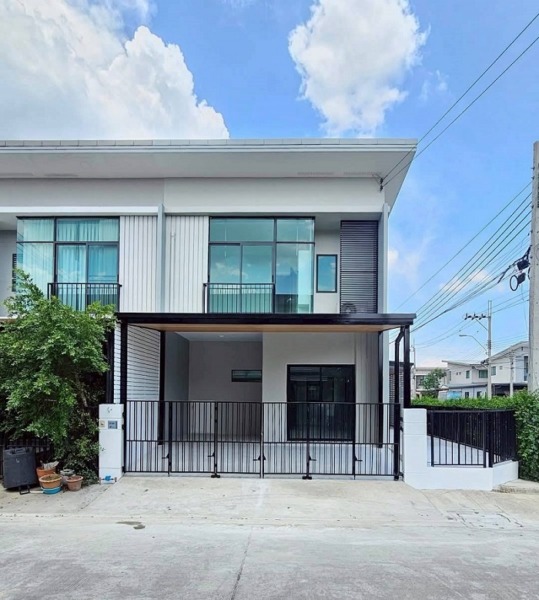 ขายทาวน์โฮมหลังมุม 2 ชั้น บ้านใหม่ พฤกษาวิลล์ 85 เลียบคลองทวีวัฒนา หนองแขม กทม.