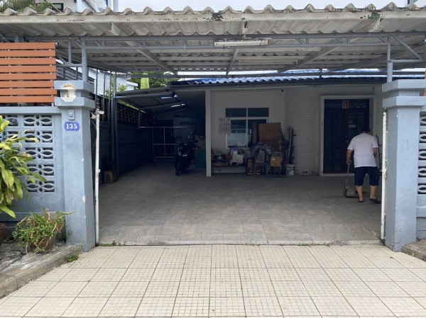 ให้เช่าบ้านเดี่ยวย่านประชาราษฎร์บำเพ็ญ ขนาด 61 ตรว. ใกล้ MRT ห้วยขวาง แขวงสามเสนนอก เขตห้วยขวาง กรุงเทพฯ
