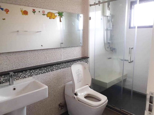 [ให้เช่า] FOR RENT MANTANA LAKE WATCHARAPOL / 3 bedrooms 3 bathrooms / 55 Sqw. 180 Sqm. **38,000** CLOSE TO CHALONGRAT EXPRESSWAY