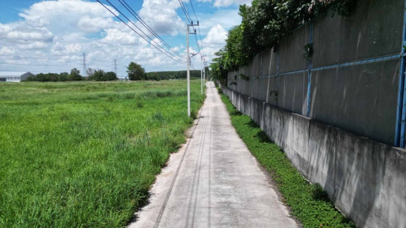 ขายถูกมาก!! ที่ดินทำเลทอง 8-3-51 ไร่ ซอยมาบยางพร 16 บ่อวิน-ปลวกแดง จ.ระยอง ใกล้นิคมหลายแห่ง