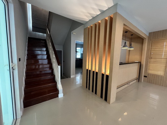 [ให้เช่า] FOR RENT BLUE LAGOON BANGNA – WONGWAEN / 3 bedrooms 4 bathrooms / 77 Sqw. 200 Sqm. **75,000** CLOSE TO RAMKHAMHAENG 2 UNIVERSITY