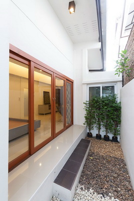 [ให้เช่า] FOR RENT DETACHED HOUSE 1 STOREY LADPRAO 87 / 2 bedrooms 2 bathrooms / 40 Sqw. 120 sqm. **24,000** JUST 10 MINUTES FROM CDC
