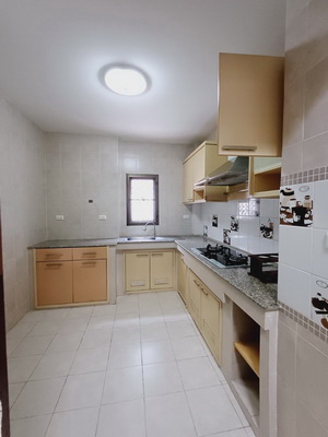 [ให้เช่า] FOR RENT SETTHASIRI PRACHACHUEN RESIDENCE 1 / 4 bedrooms 3 bathrooms / 57 Sqw. 182 Sqm. **39,900** CLOSE TO THE MALL NGAMWONGWAN
