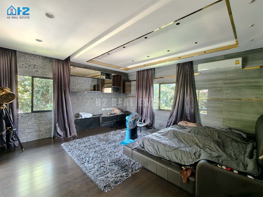 ขาย บ้านเดี่ยว 2 ชั้น หลังมุม บุราสิริ ราชพฤกษ์-345 (Burasiri Ratchaphruek-345) ตกแต่งไสตล์ Modern Luxury Marble หรูหราสุดๆ หิ้วกระเป๋าเข้าอยู่ได้เลย