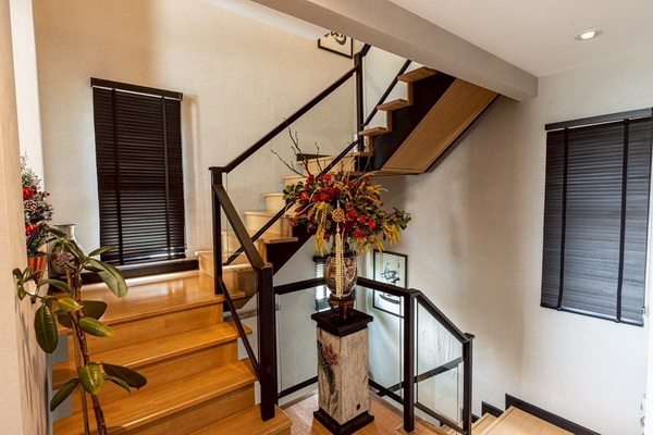 [ให้เช่า] FOR RENT PASSORN SONGPRAPHA / 4 bedrooms 5 bathrooms / 67 Sqw. 275 Sqm. **95,000** LUXURIOUS HOUSE. CLOSE TO HARROW INTERNATIONAL SCHOOL