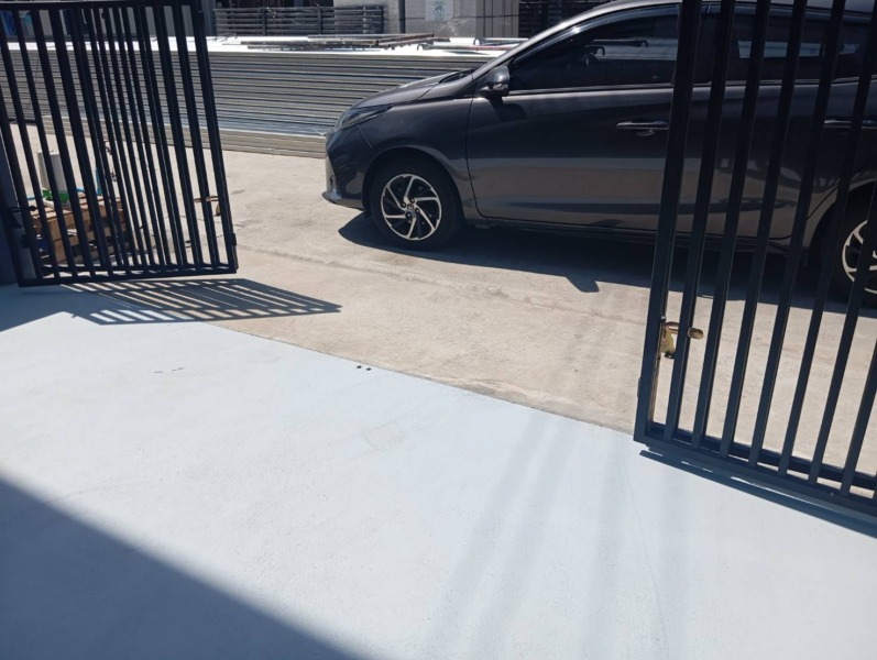 Selling New Town House Pathumthni, Klongsong