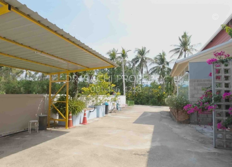 ขายบ้านสวย ในตัวเมืองลำพูน 122.7 ตรว. พร้อมกิจการคาเฟ่ บรรยากาศดี เงียบสงบ