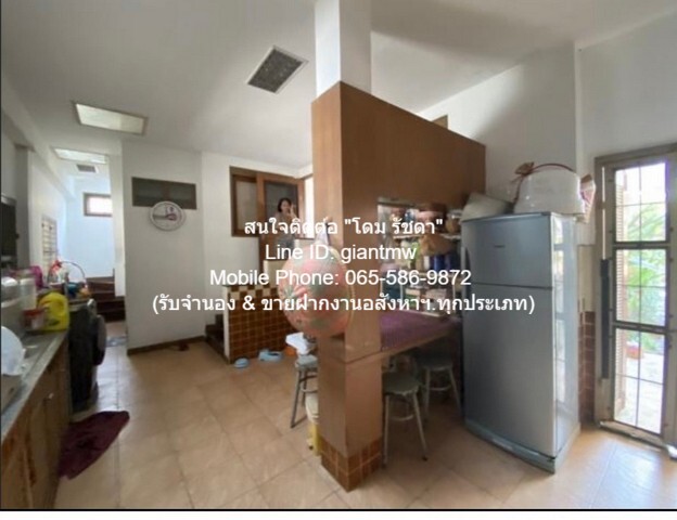 บ้าน ขายบ้านเดี่ยว 2 ชั้นพร้อมอยู่ ในหมู่บ้าน (ใกล้ห้าแยกปากเกร็ด) 60 ตร.ว. 4 น 3 น้ำ 2 จอดรถ, ราคา 5.8 ล้านบาท 5800000