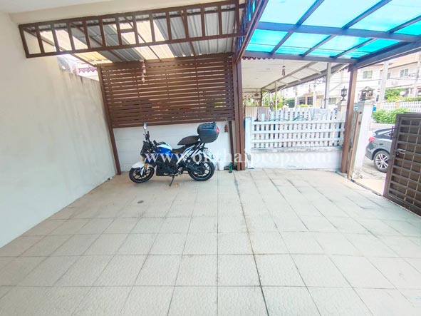 บ้านแฝด หมู่บ้านบางกอกการ์เด้นท์ ปิ่นเกล้า-วงแหวน ซอยวัดส้มเกลี้ยง นนทบุรี