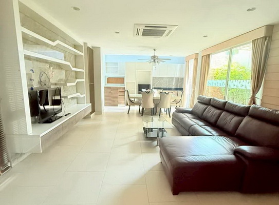 [ให้เช่า] FOR RENT I-NINE PHAHONYOTHIN / 3 bedrooms 6 bathrooms / 50 Sqw. 300 Sqm. **89,000** CLOSE SKYTRAIN BTS SAPHAN KWAI