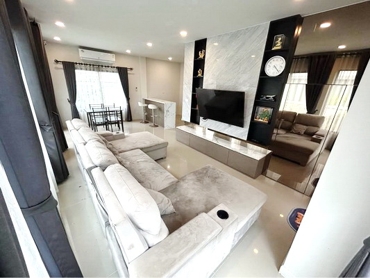 [ให้เช่า] FOR RENT PRUKPIMAN THE GRAND PRIVATE RANGSIT – KHLONG 2 / 4 bedrooms 3 bathrooms / 50 Sqw. 180 Sqm. **35,000** CLOSE TO FUTURE PARK RANGSIT