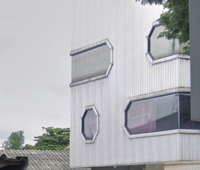 BTSบางจาก 900ม. ให้เช่าพื้นที่สำนักงาน ชั้น 2 110 ตร.ม. 100ตร.วา. เซาธ์อีสบางกอก 2.4 กม.2 แอร์ หาของกินสะดวก ตลาดบางจาก