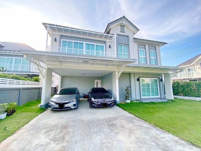 ขายขาดทุนจำเป็นต้องใช้ 4-5นอน ตลาดบางปูใหม่ 5.9กม. ขายคฤหาสน์เดี่ยวใหญ่ที่สุด 2ชั้น หลังมุม อยู่หน้าสวน 79 ตร.วา.220 ตร.