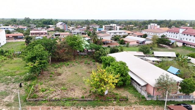 ขายที่ดิน 1 ไร่ ทำเลดีมาก ต.สามพร้าว อุดรธานี ใกล้มหาวิทยาลัยราชภัฏฯ ใครมองหาที่ดินสำหรับสร้างบ้านหรือทำหอพัก แปลงนี้ตอบ