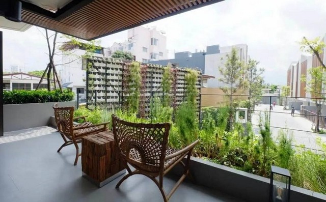 ให้เช่าบ้านเดี่ยวหรู 5 ชั้น ใจกลางเอกมัย Arna Ekkamaiบ้านเดี่ยวหรู5ชั้น ใจกลางเอกมัย