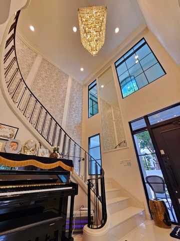 ขาย ให้เช่า นันทวันพระรามเก้า-กรุงเทพกรีฑาตัดใหม่ Nantawan Rama 9 New Krungthepkreetha