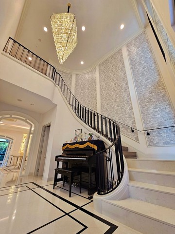 ขาย ให้เช่า นันทวันพระรามเก้า-กรุงเทพกรีฑาตัดใหม่ Nantawan Rama 9 New Krungthepkreetha