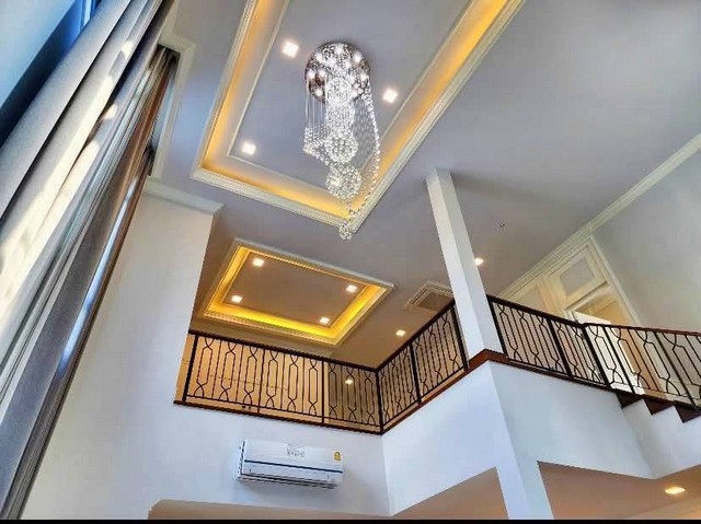 ให้เช่า บ้านหรูพร้อมอยู่ ใกล้ BTS สวนหลวง ร.9 Palazzo Srinakarin บ้านหรู พร้อมอยู่