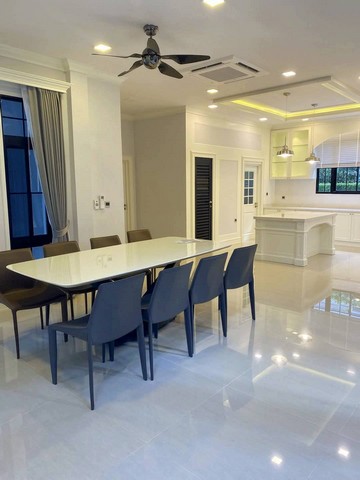 ให้เช่า บ้านหรูพร้อมอยู่ ใกล้ BTS สวนหลวง ร.9 Palazzo Srinakarin บ้านหรู พร้อมอยู่