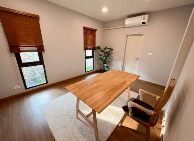 ให้เช่าบ้านเดี่ยว 2 ชั้น Centro Bangna เนื้อที่ 61 ตรว 4นอน 5น้ำ Fully furnished พร้อมอยู่ – ghd000579R
