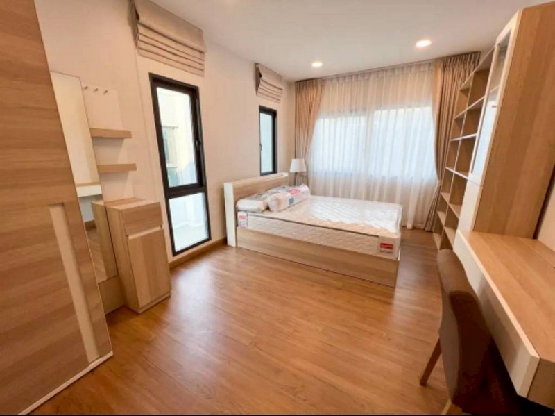 ให้เช่าบ้านเดี่ยว 2 ชั้น Centro Bangna เนื้อที่ 61 ตรว 4นอน 5น้ำ Fully furnished พร้อมอยู่ – ghd000579R